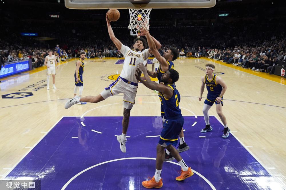 中国队在三 中国队在三